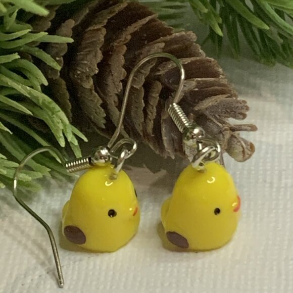 Chick Earring, Easter Earring, Easter Basket Gift, Chicken Earring, Bird Earring - Picture 3 of 6
